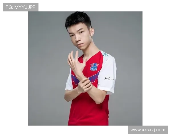 CSGO赛事盛宴揭秘LNG战队的极速崛起与战术创新之路