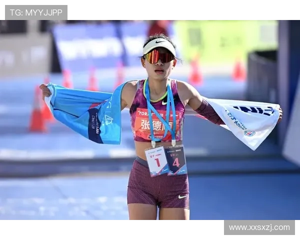 上海飞盘队在马拉松大满贯中的战术解析与表现评估