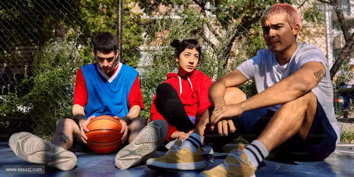 ⚡ 极速加载，拒绝卡顿！精彩赛事直播，流畅到每一帧🎥